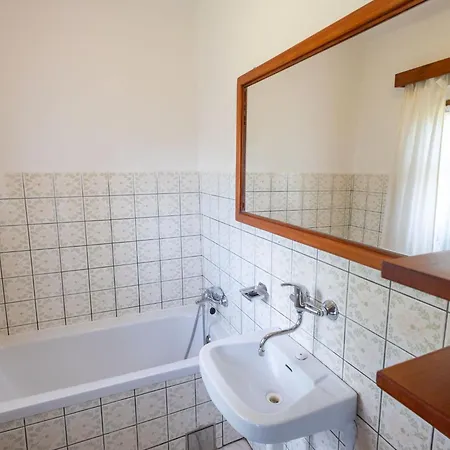 Jestrebice 8 By Interhome * Dobren