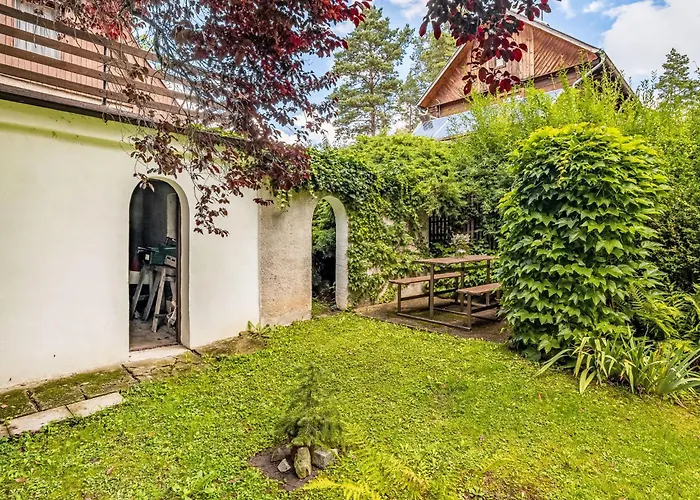 Semesterbostad Jestrebice 8 By Interhome Dobren